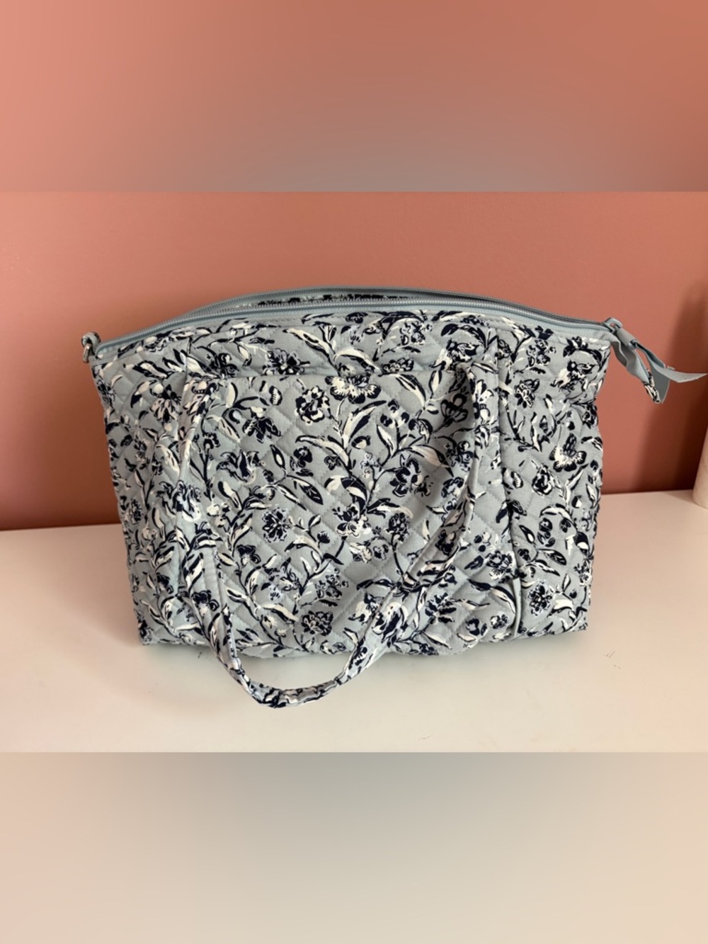 NWOT Vera Bradley Light Blue Floral Quilted Tote
